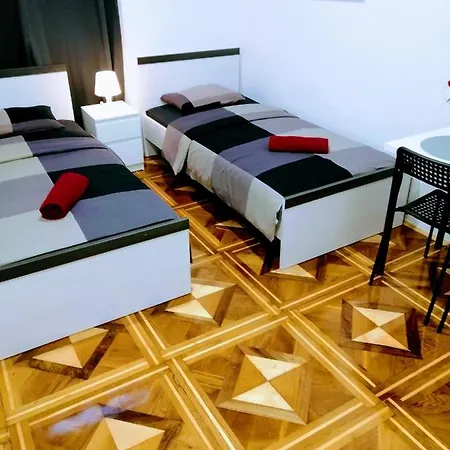 Апартаменты Zpula Center