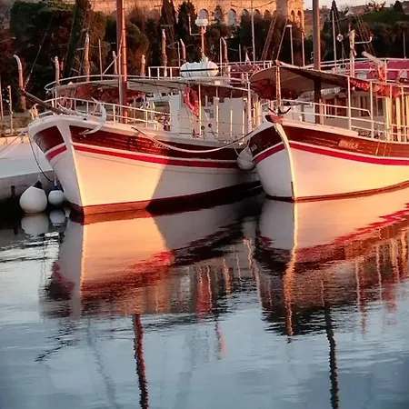 Апартаменты Zpula Center