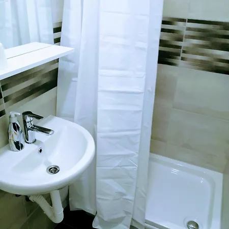 Zpula Center Apartman *